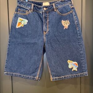 Alemais  oversized “ Speedy” shorts. It’s a size 8 US but fits very relaxed